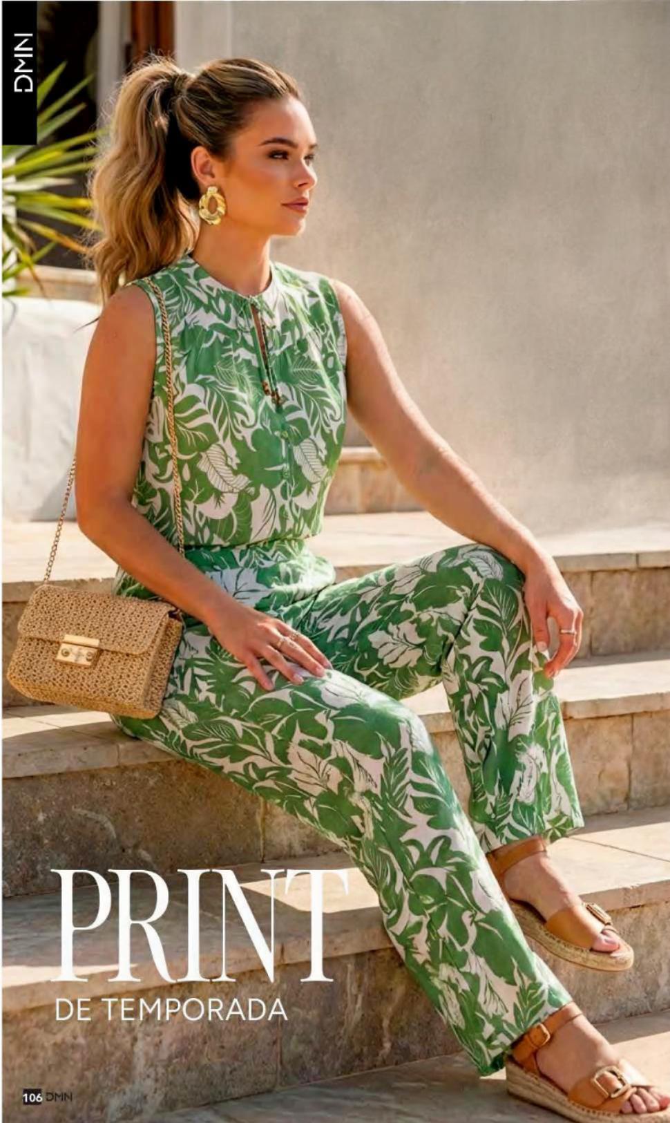 Blusa Crepe Cuello Redondo con Lanzada Elegante | M&R Importadores