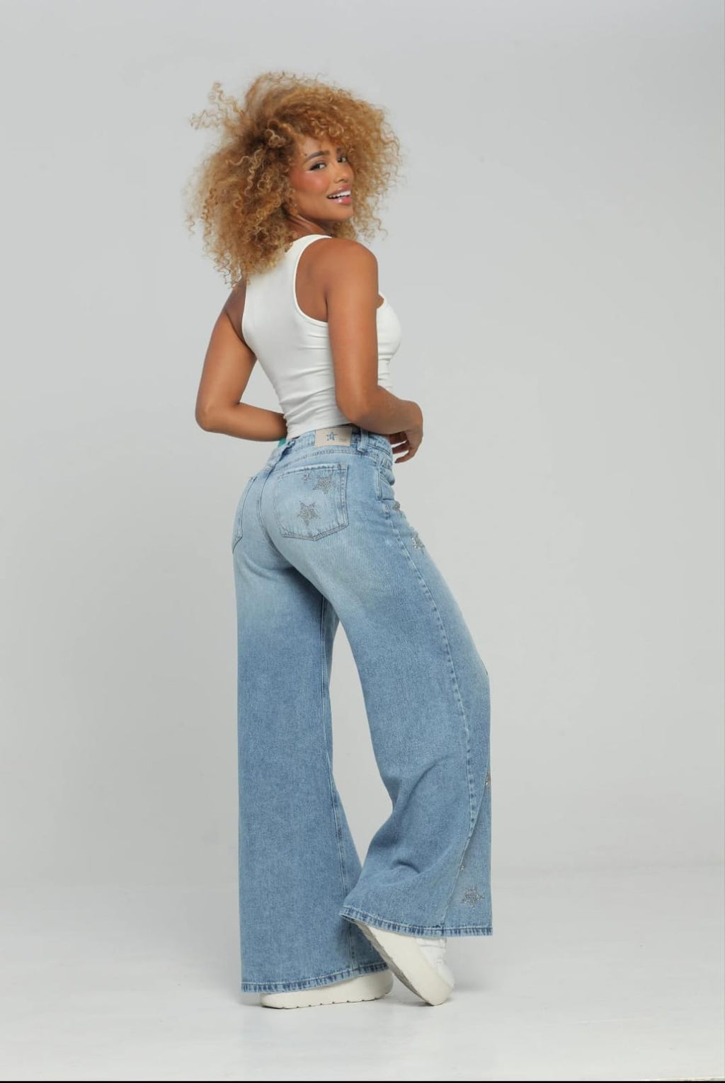 MALE DENIM - JEAN WIDE LEG ESTRELLAS DE CRISTALES REF. 93618-1